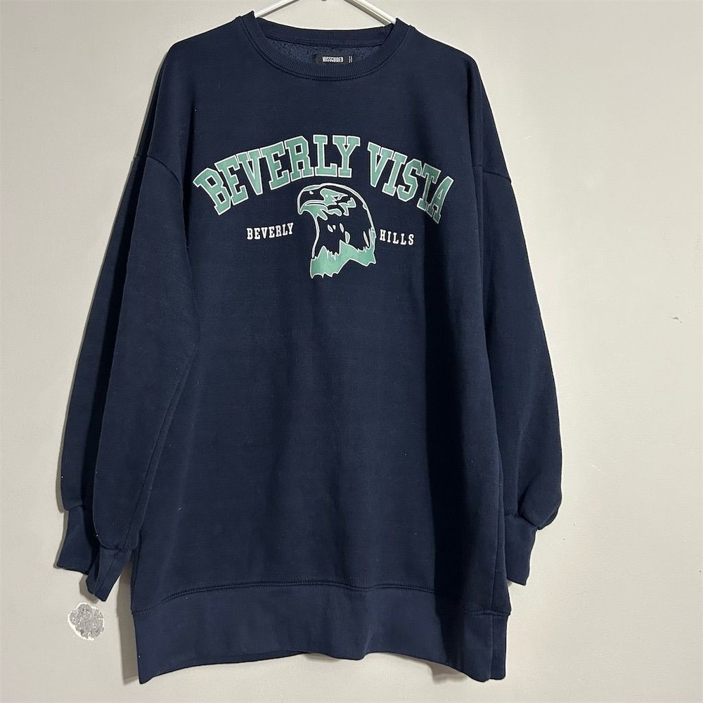 Missguided Women's Navy Blue Graphic Sweatshirt Size‎ 6 Long Sleeve